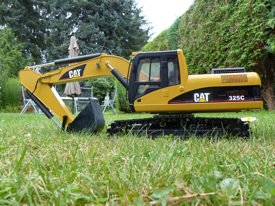 Caterpillar 325C