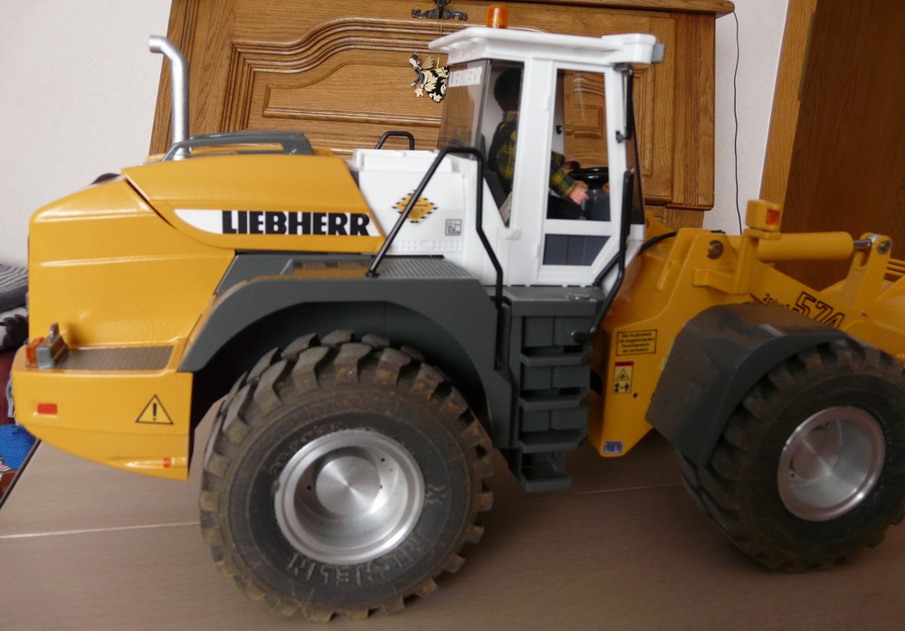 Liebherr 574